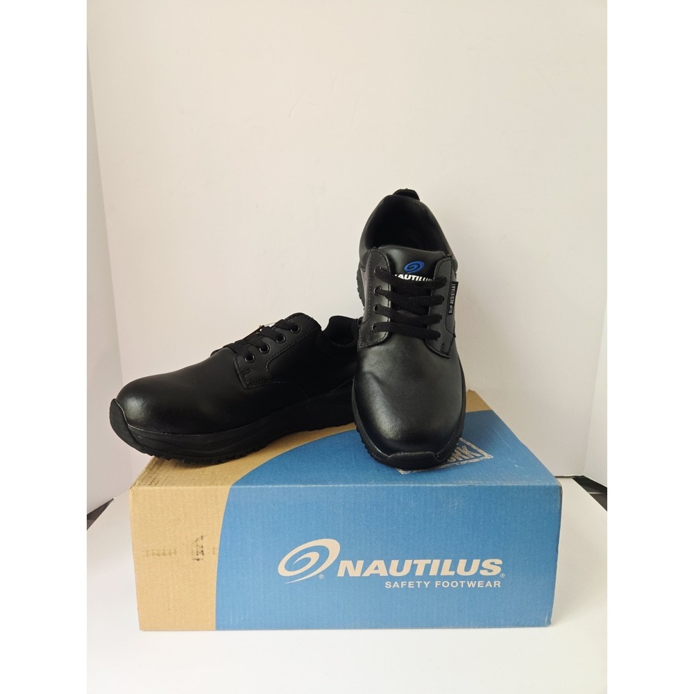 Nautilusβ Womens work shoes N5062 oxford sz 7 med